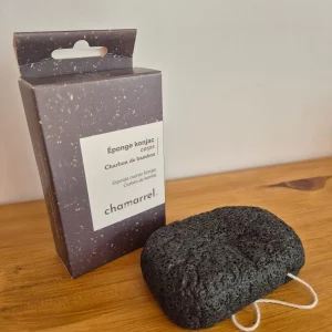 Éponge Konjac au charbon de bambou